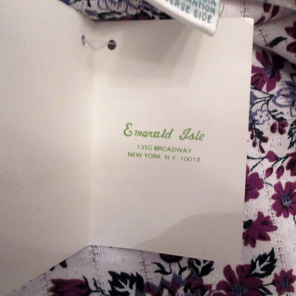 Womens Emerald Isle Short Sleeve Top Sz Small New - Picture 6 of 6